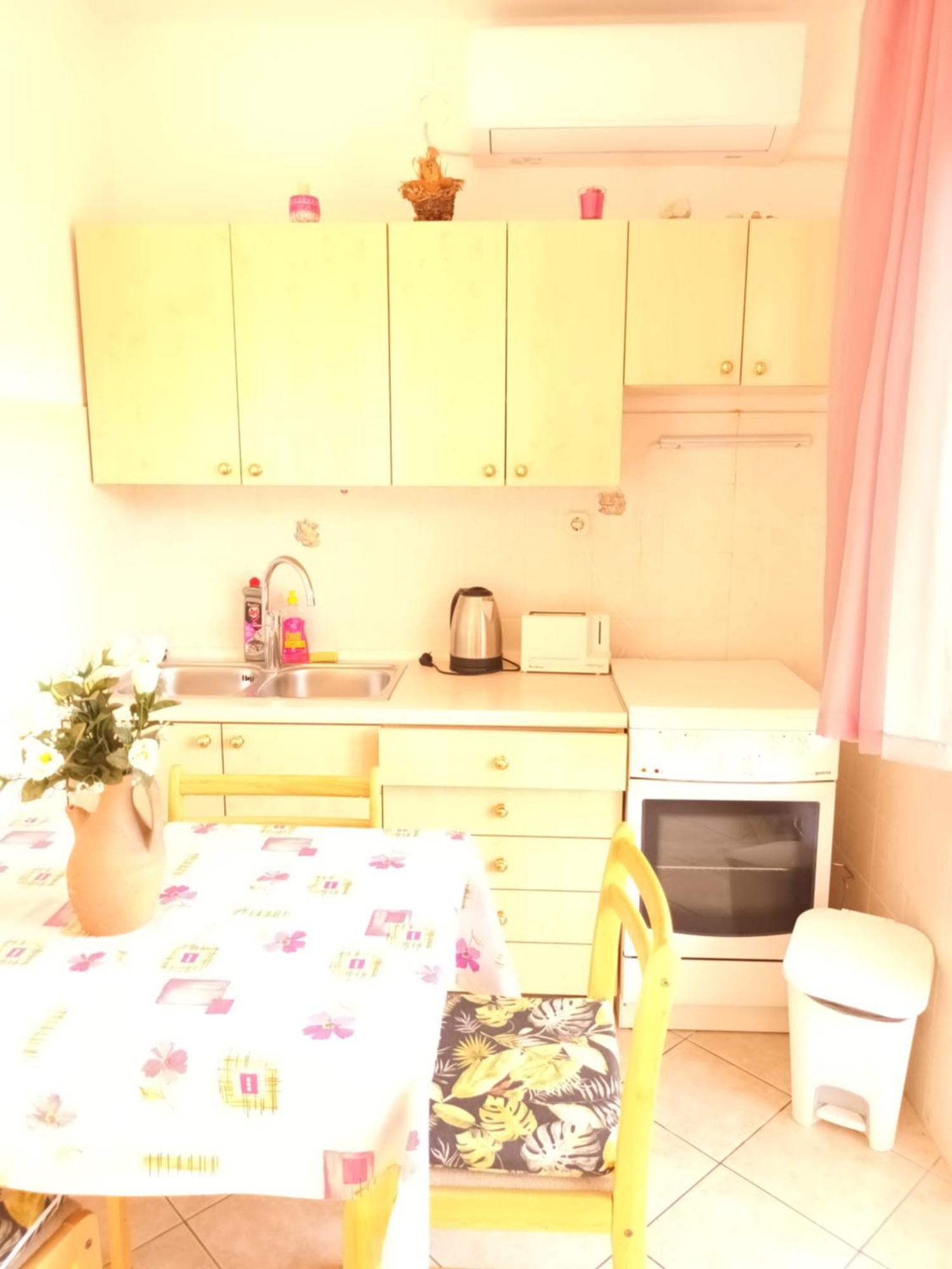 Apartments Bilo Near Primošten Стая снимка