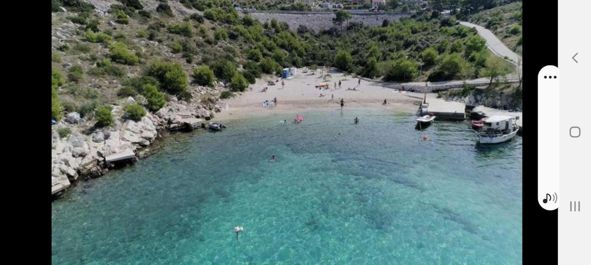 Apartments Bilo Near Primošten Екстериор снимка